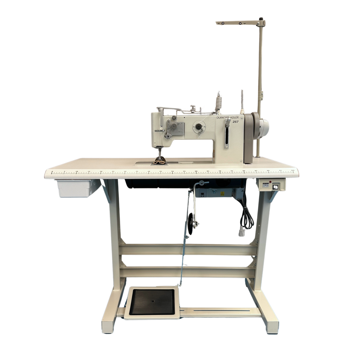 Dürkoppp Adler 267 Industrienähmaschine frontal komplett